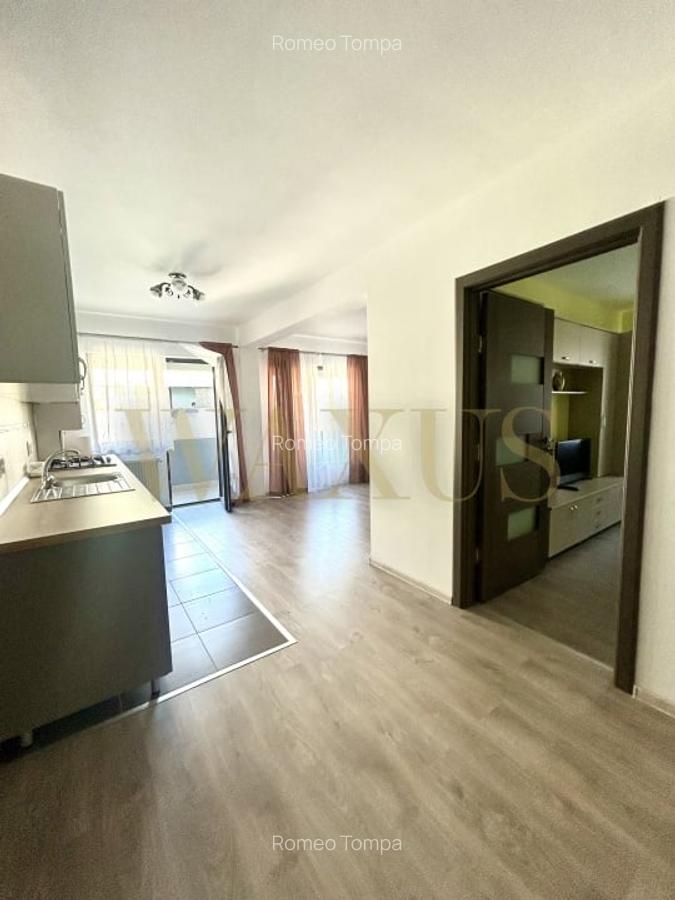 Apartament de 2 camere, parcare, etaj 1, zona Subcetate - 4
