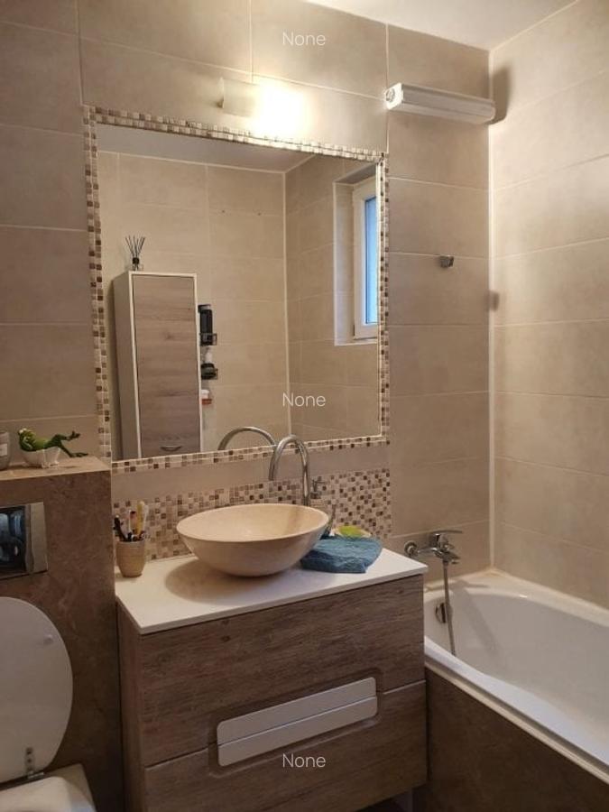 Apartament cu 3 camere decomandat, mobilat în Tătărași - 7