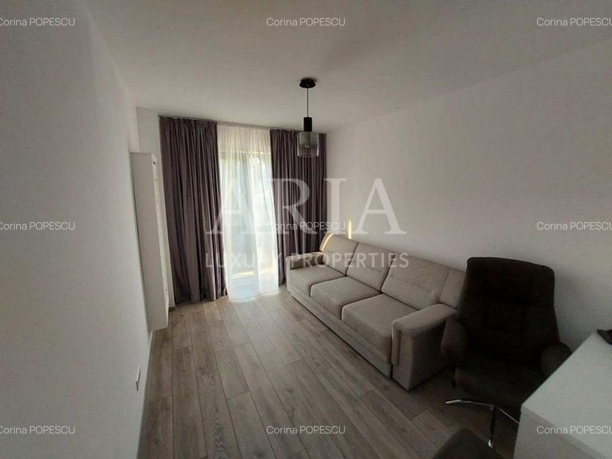 Apartament cu 3 camere decomandat în P-ța Muncii - 10