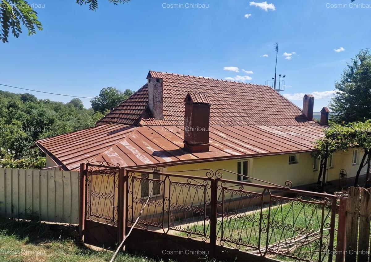 Casa in mediu rural cu teren - 16