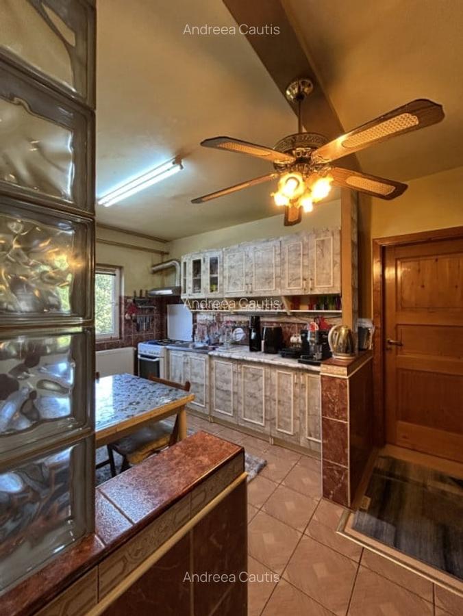 Apartament 3 camere, 2 balcoane, decomandat, 67mp utili, zona Soarelui - 11