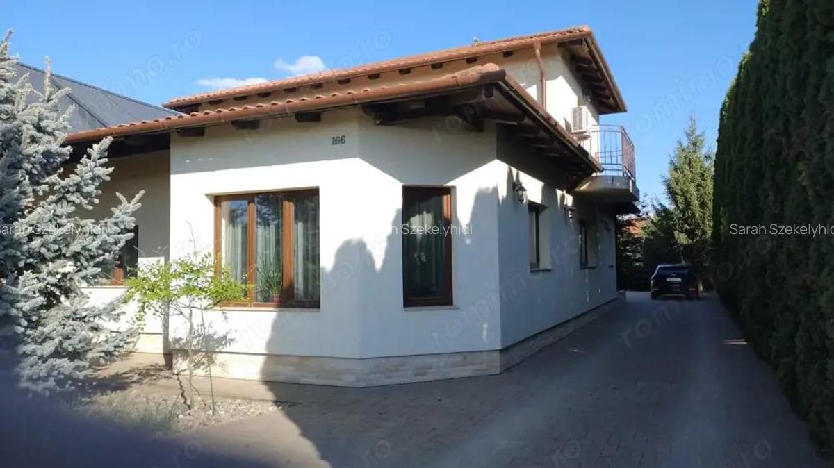 BRASADAS vinde vila 5 cam 190mp teren 10 ari str. Dara. - 7