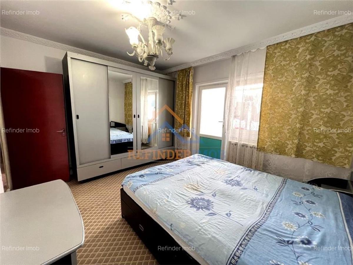 Inchiriere apartament 3 camere 13 Septembrie - Novaci - 2
