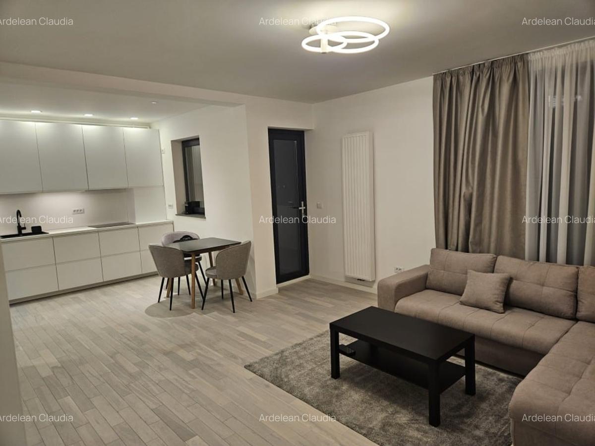 Apartament cu 3 camere decomandat în Dumbrăvița - 3