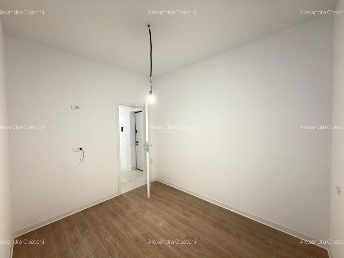 3 camere. Decomandat. Loc de parcare. - 10