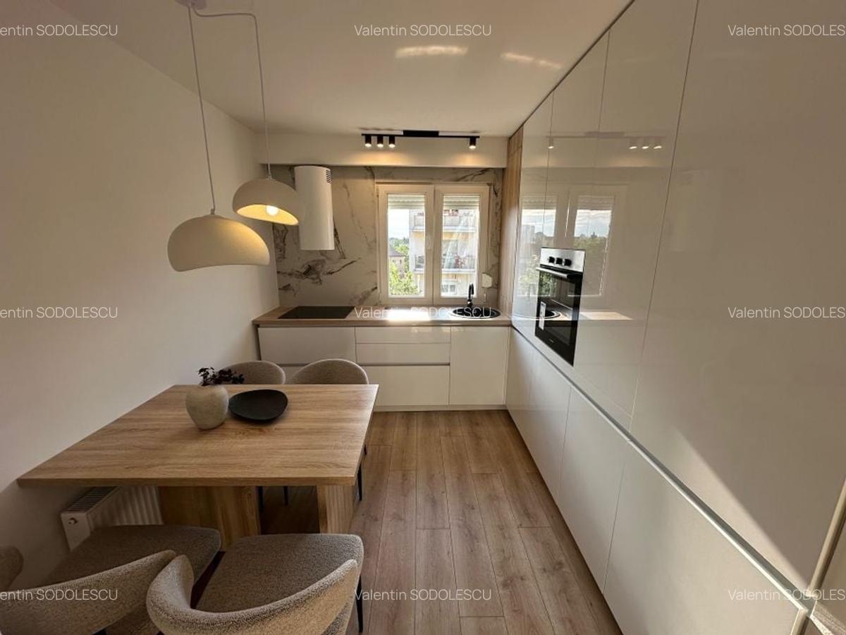 Apartament cu 3 camere semidecomandat în Circumvalațiunii - 22