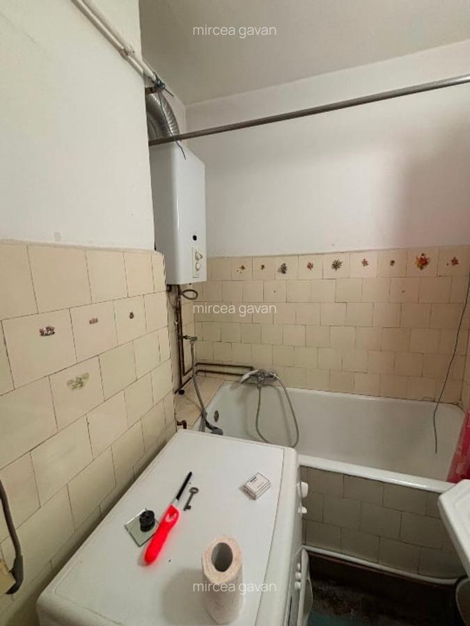 Apartament cu 2 camere semidecomandat în Pajura - 9