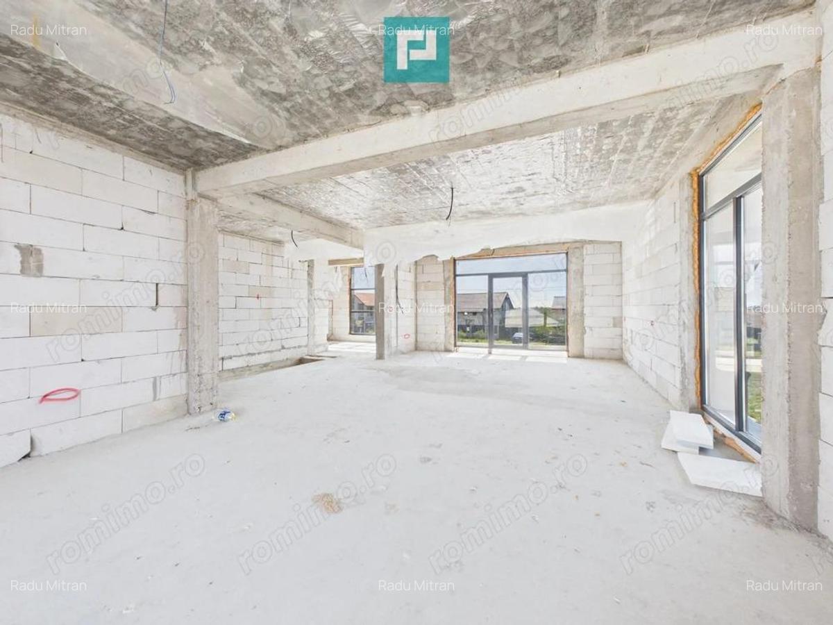 Casa cu etaj la gri in Zimandul Nou - 5