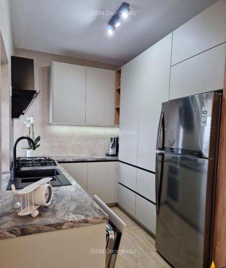 LIVE! Rafinament, armonie in stil distinctiv, curte privata, - 16