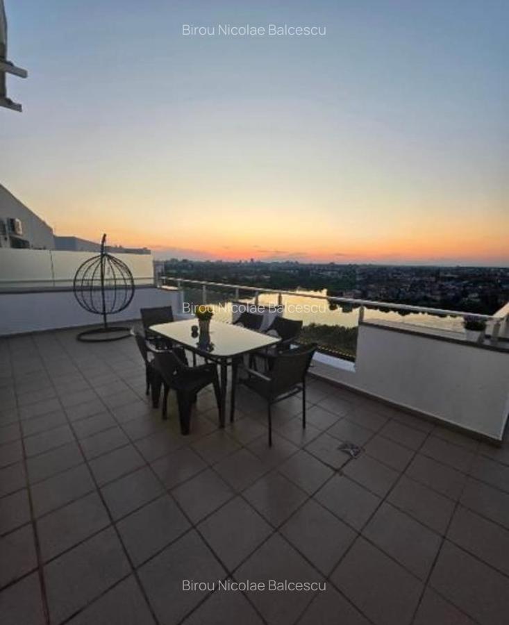 Apartament 3 camere Lux+Loc de parcare +  90 mp Terasa in Complexul Estic Park - 1