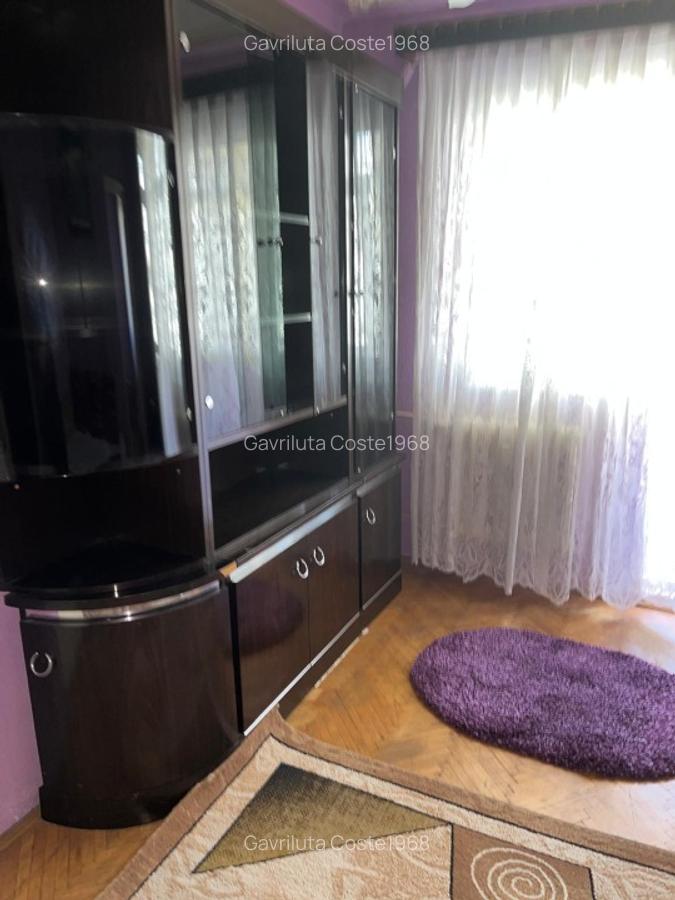Apartament 2 camera PODU ROS/PALAS  fix in  statie  - pret 280 euro  apartament - 8