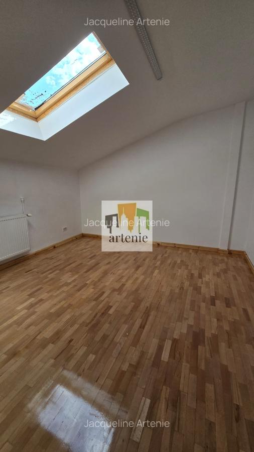 Unirii- Cartierul Evreiesc 320 mp-15 incaperi/ It/ Creatie/ Showroom - 21