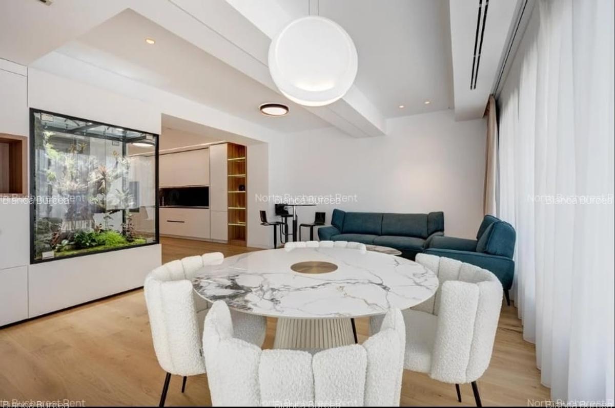 PENTHOUSE EXCLUSIVIST !!! - 1