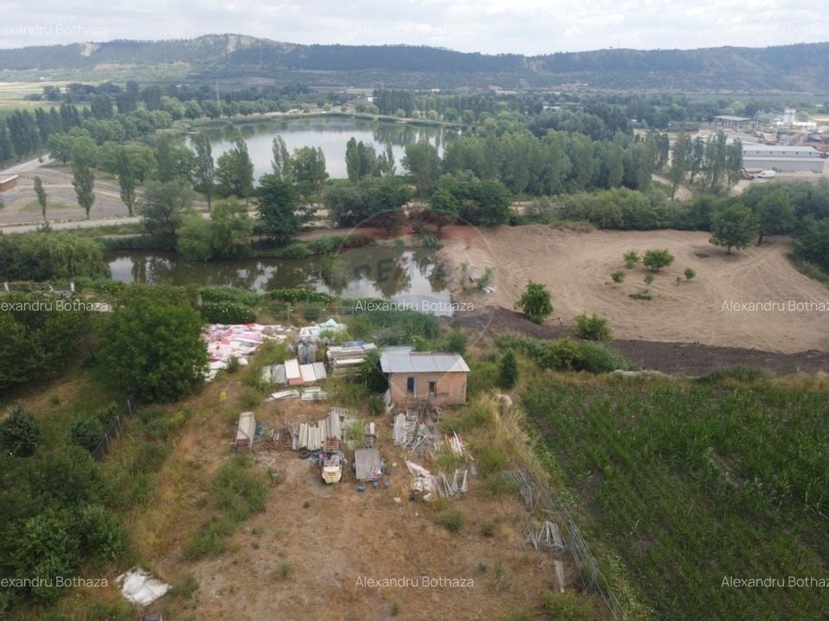 Teren Construcții intravilan de 636 mp, în Luna - 9
