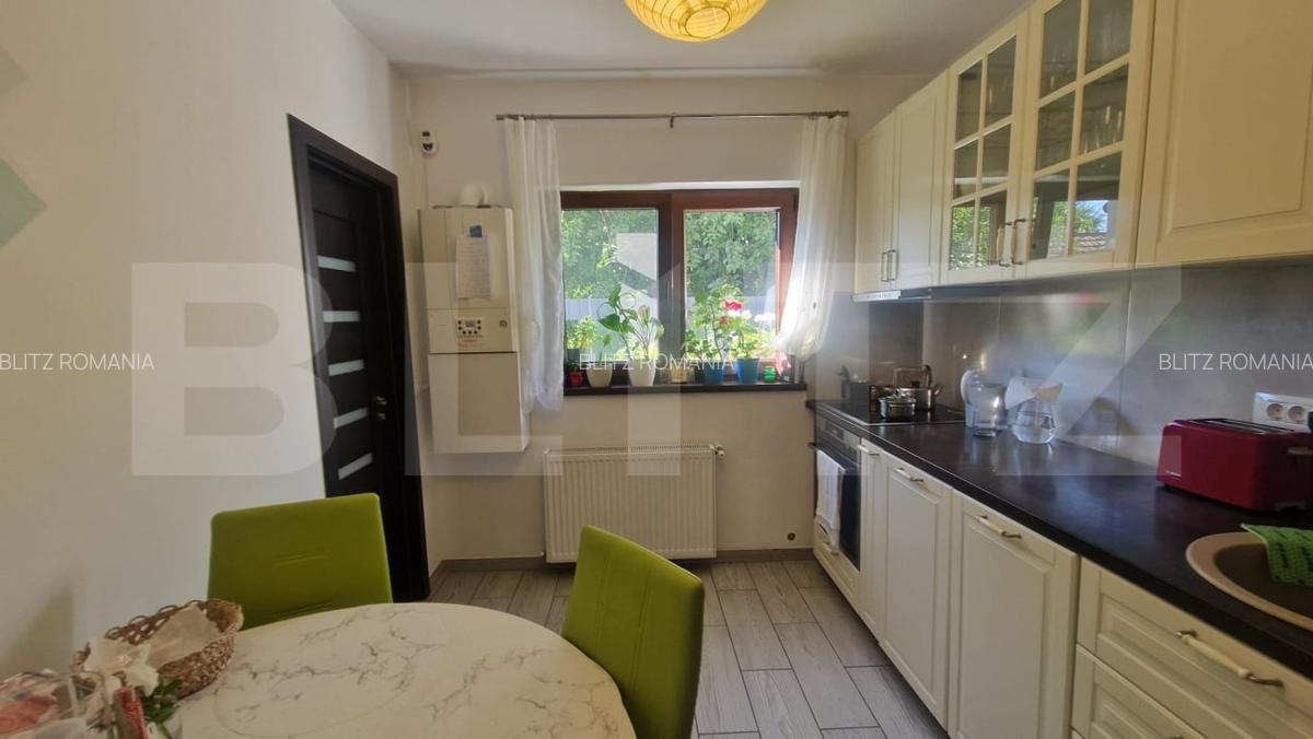 Casa moderna, singur in curte, lux, 4 camere, garaj, luminoasa - 8