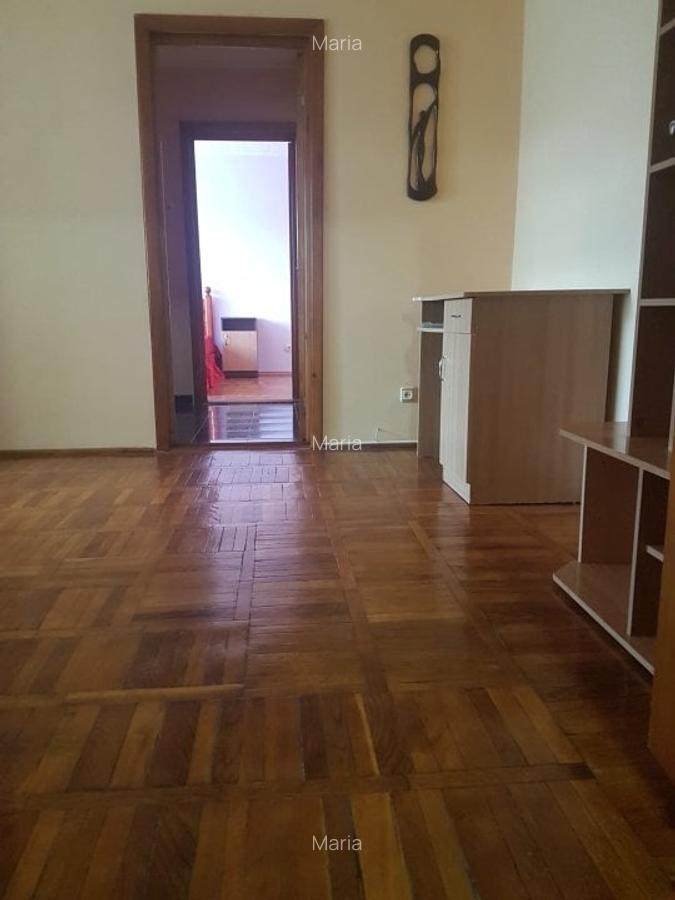 Apartament doua camere, mobilat si utilat, etaj unu, in Cornisa, langa Scoala 10 - 4