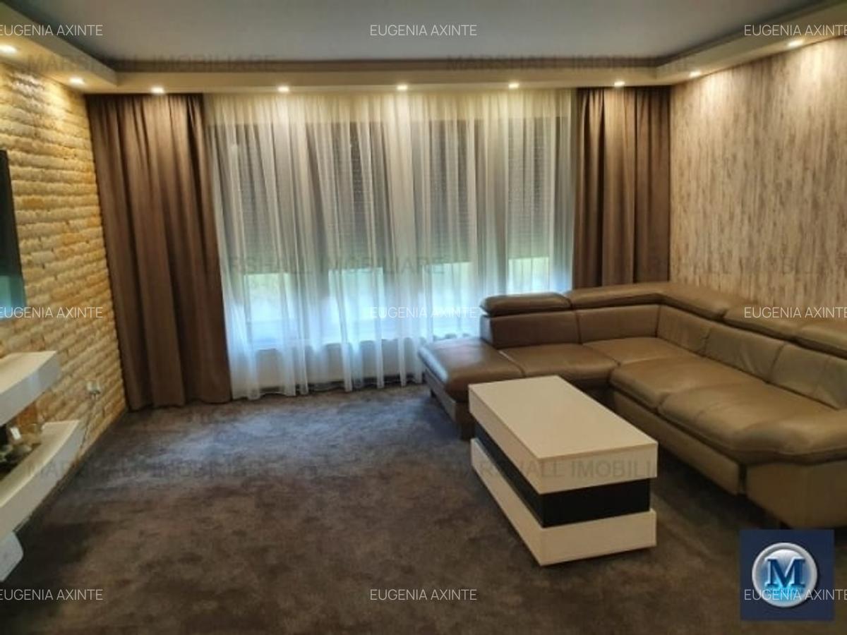 Casă cu 6 camere în Lipănești - 7