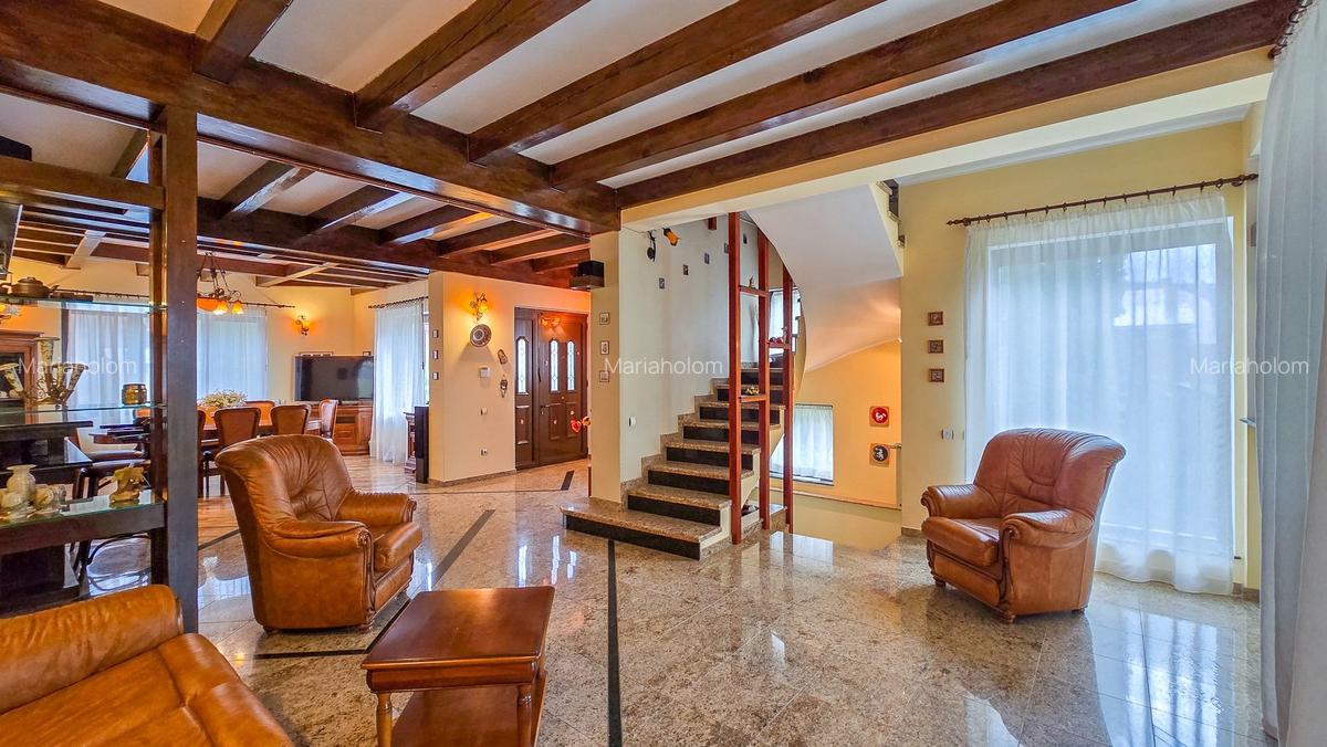 Vilă de lux, vedere superbă la munte, P+M, teren 456 mp, Bușteni - 6