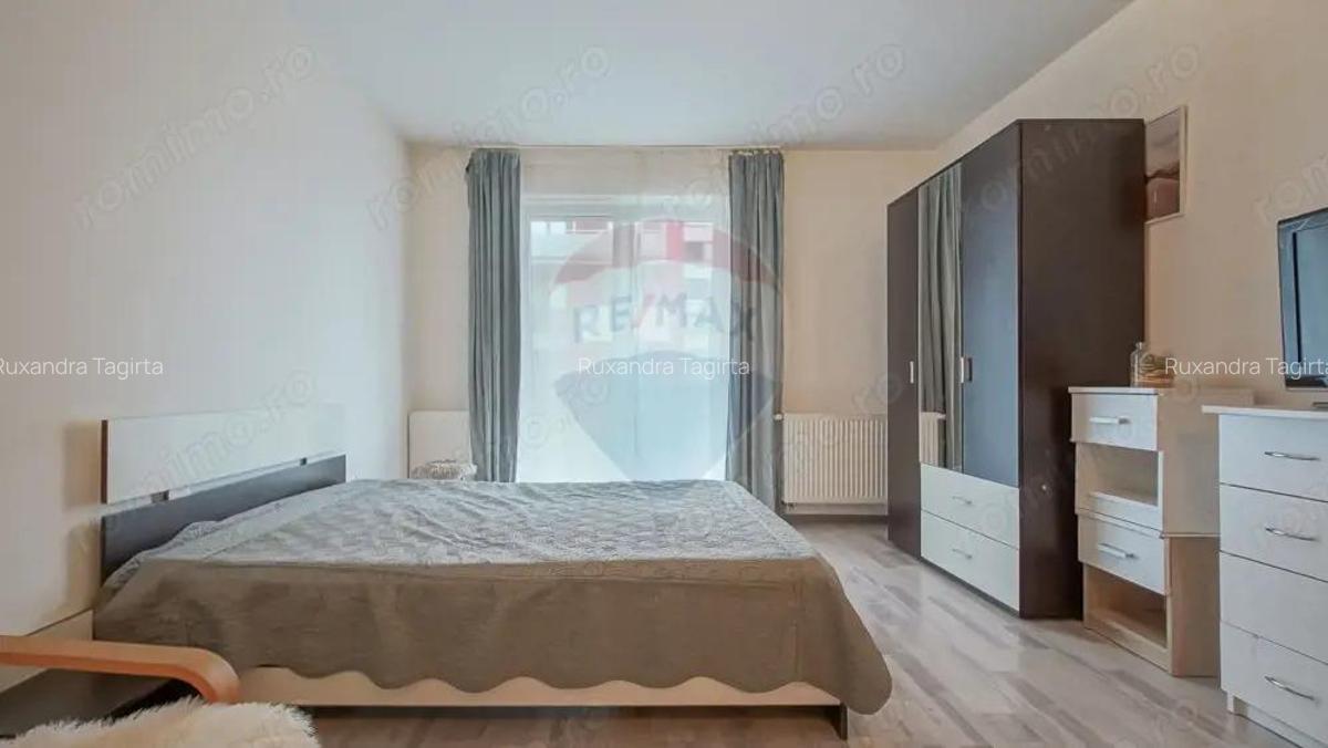 Garsoniera spa?ioasa cu priveli?te Avantgarden etaj intermediar - 2