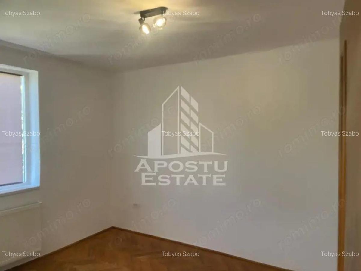 Apartament cu 2 camere, renovat, nemobilat, cu clima, in centru - 2