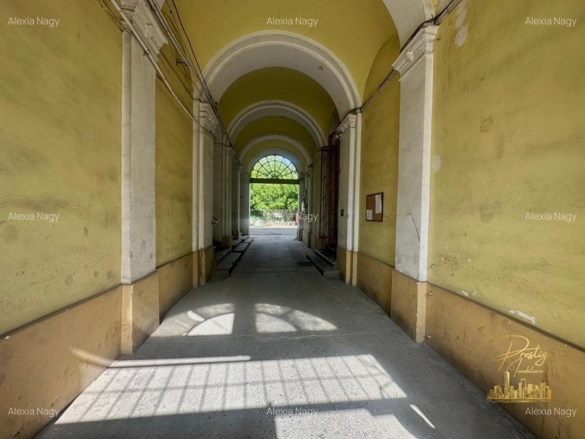 Apartament cu 3 camere decomandat, mobilat în Central - 13