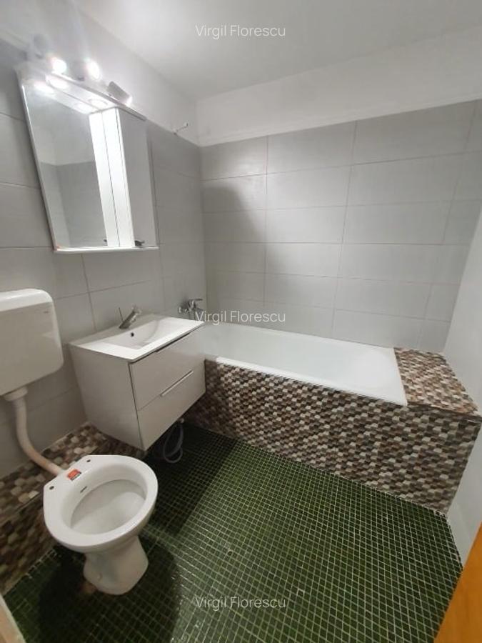 PROPRIETAR, 3 CAMERE, 2/10, complet renovat, aproape parc National - 3