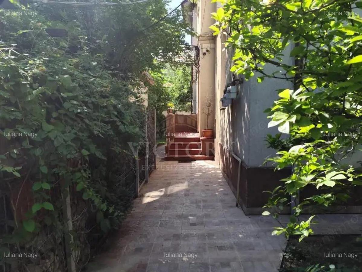 Apartament cochet intr-o vila interbelica - 8