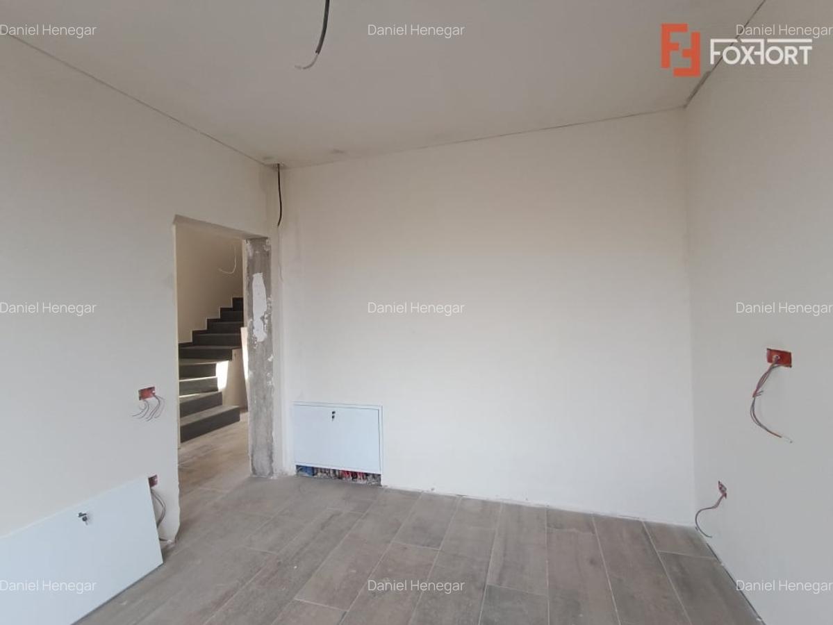 Casa insiruita cu 3 camere,  90 mp utili si teren de 300 mp, zona Giroc - 6