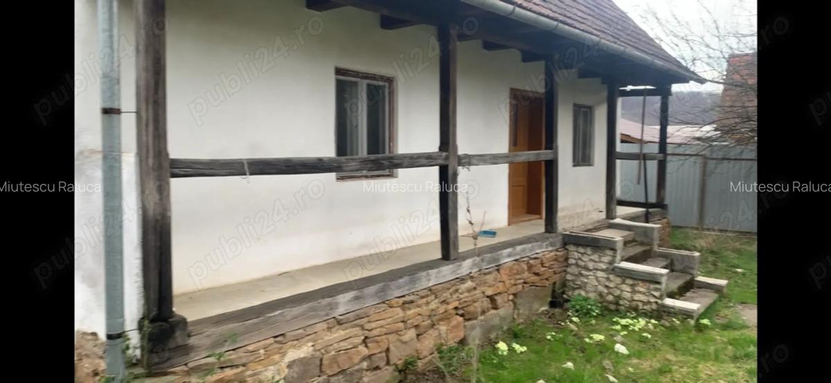 Casa neterminata cu teren mare de vanzare - 2