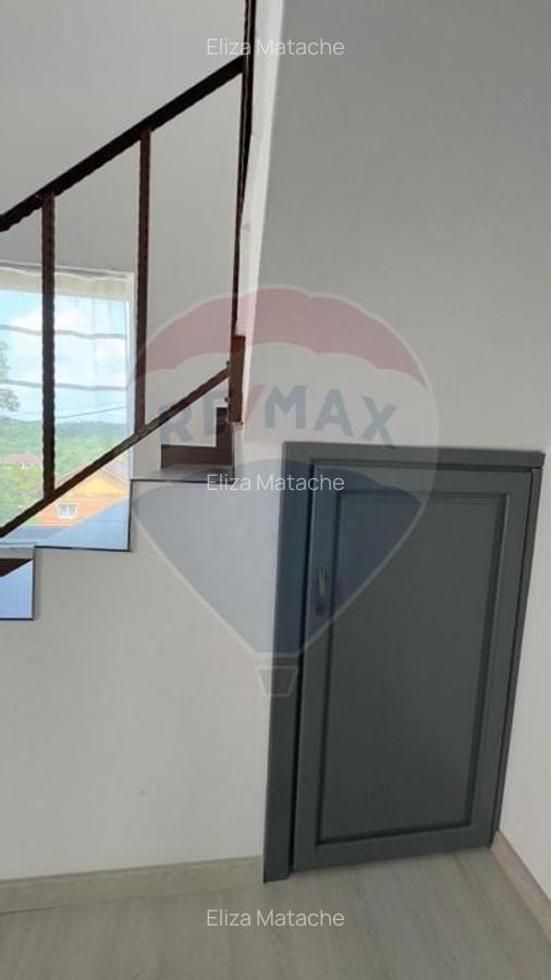 Vila multifunctionala cu 3 corpuri, langa Campulung-Muscel - 20