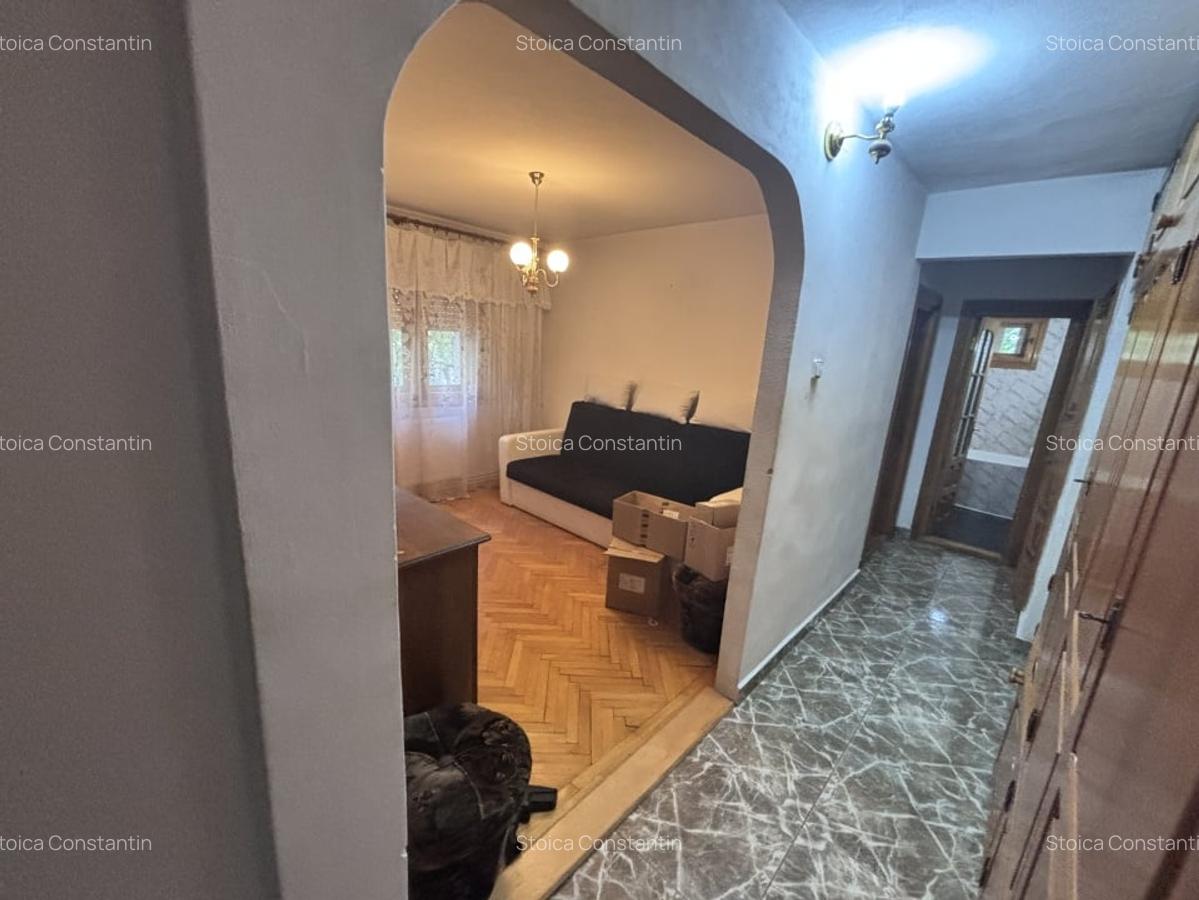 Apartament 3 camere  de vanzare - 3