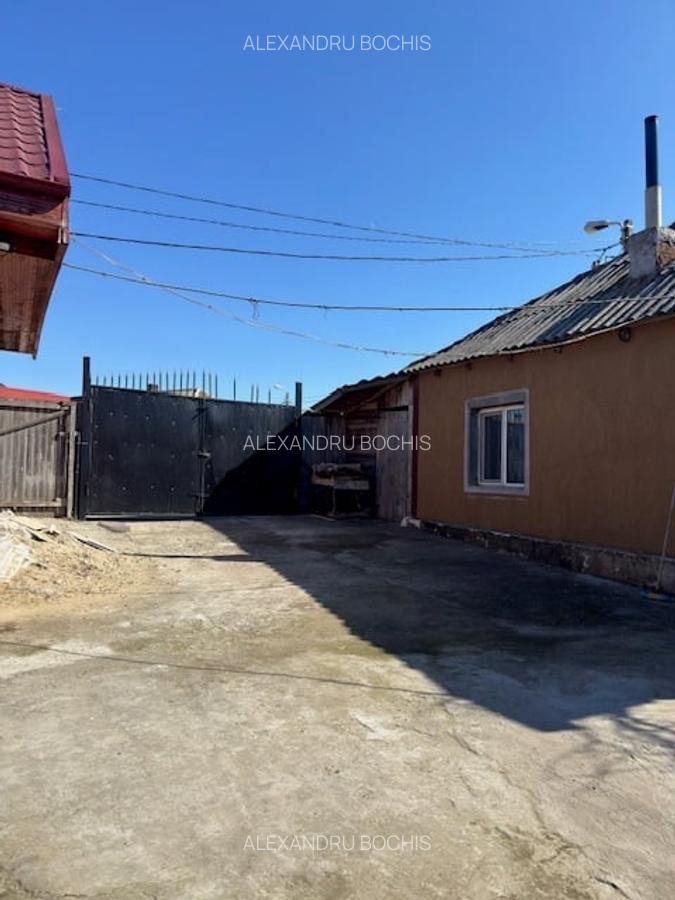 Casă cu 4 camere în Palazu Mare - 15