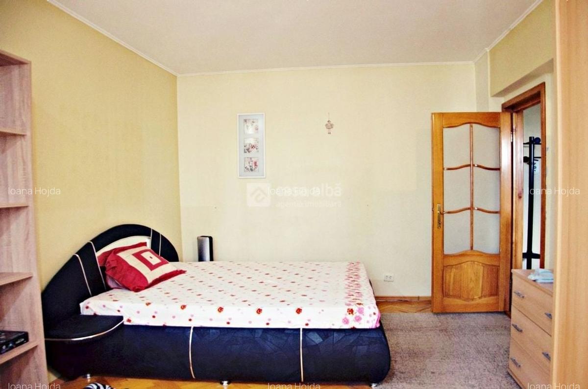 Centru - bd. Stefan cel Mare, 1 camera mobilat si utilat - 1