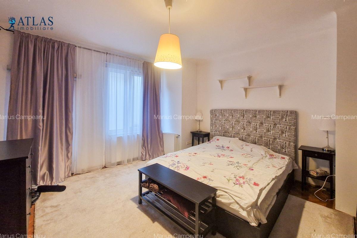 4 camere, Centrul Istoric al Brasovului, 150 mp, pe 2 niveluri, 3 bai, terasa - 3 4 camere, Centrul Istoric al Brasovului, 150 mp, pe 2 niveluri, 3 bai, terasa - 3