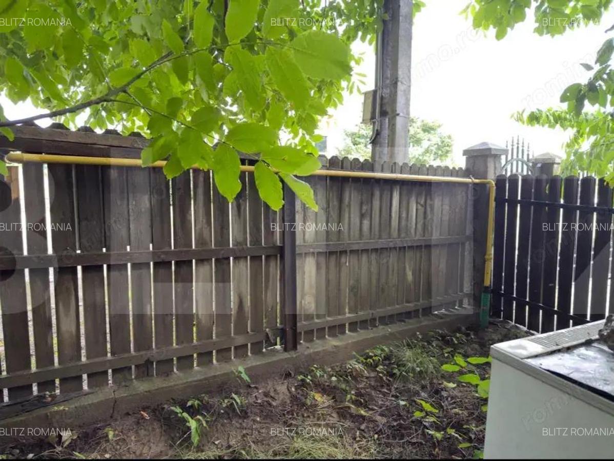 Teren Intravilan + Extravilan 5000mp cu anexa demolabila Manastirea Doamnei - 1