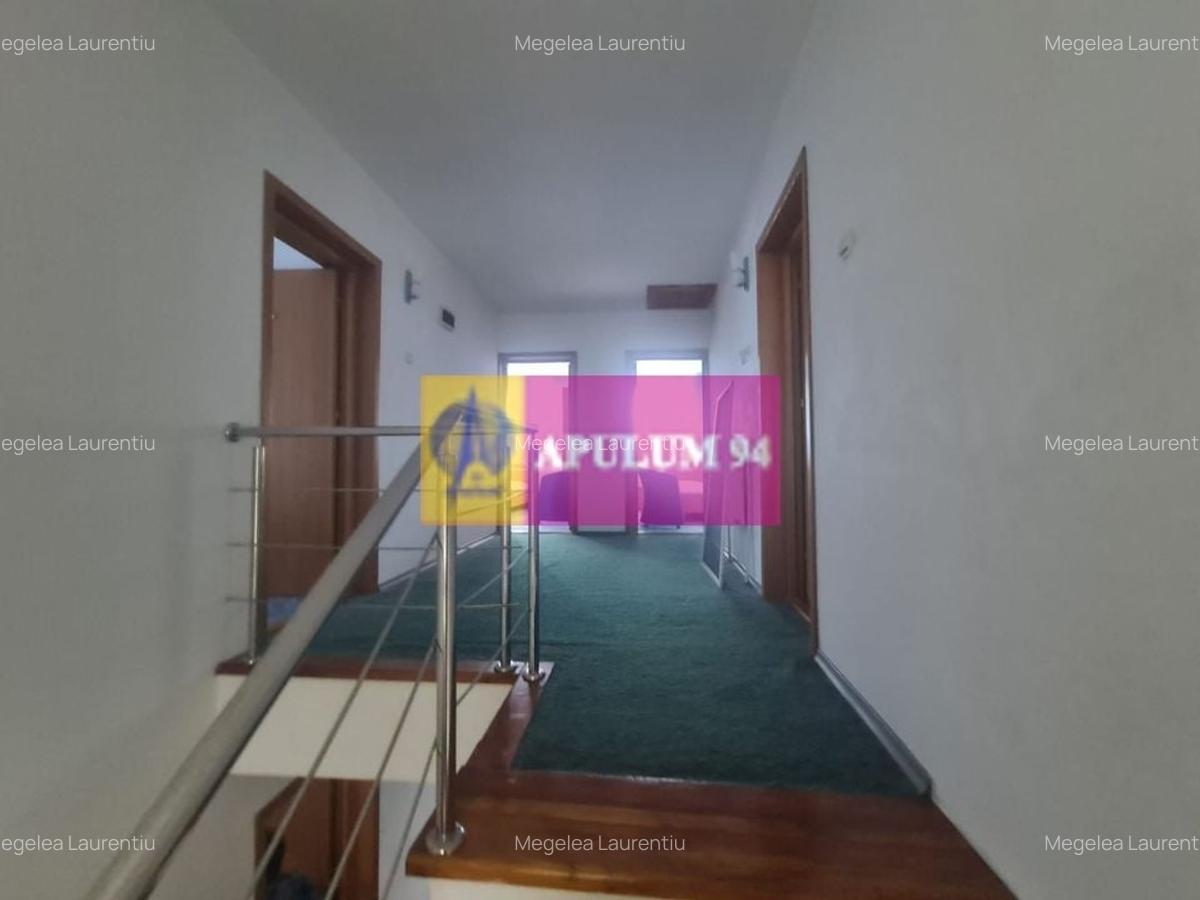 Complex turistic de vanzare  - Zona Poiana Tapului - 17