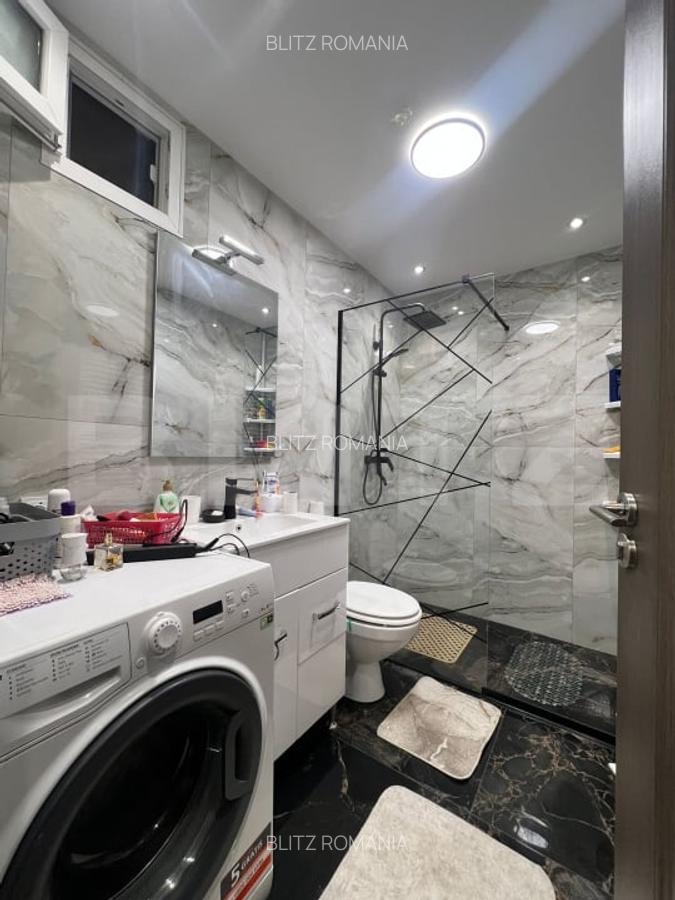 Casa cu 2 camere, renovata, 66 mp, zona Micro 1 - 10