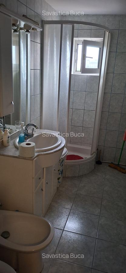 Apartament 2 camere,   hol patrat , logie, balcon imbunatatit cu CT si AC. - 2