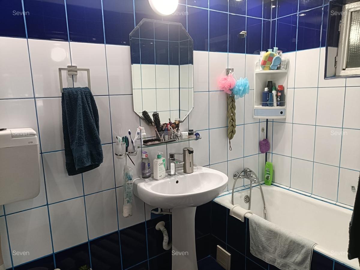 Apartament 3 camere decomandat - Poarta 6 - 120.000 euro  (Cod E5) - 12