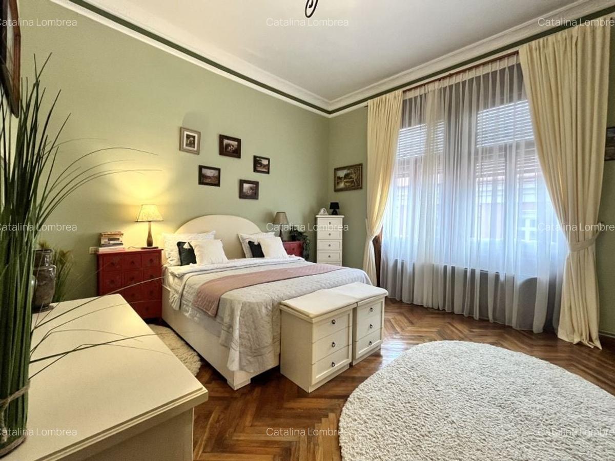 Apartament grandios cu vedere spectaculoasă spre Piața Libertății - 15