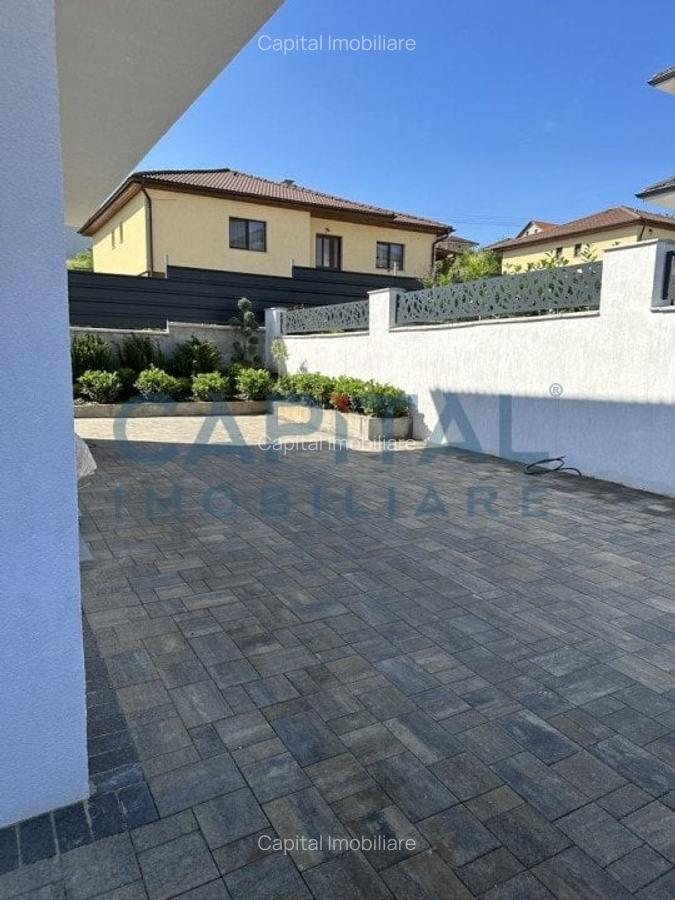 Casa moderna cu teren 400 mp, Dezmir - 3