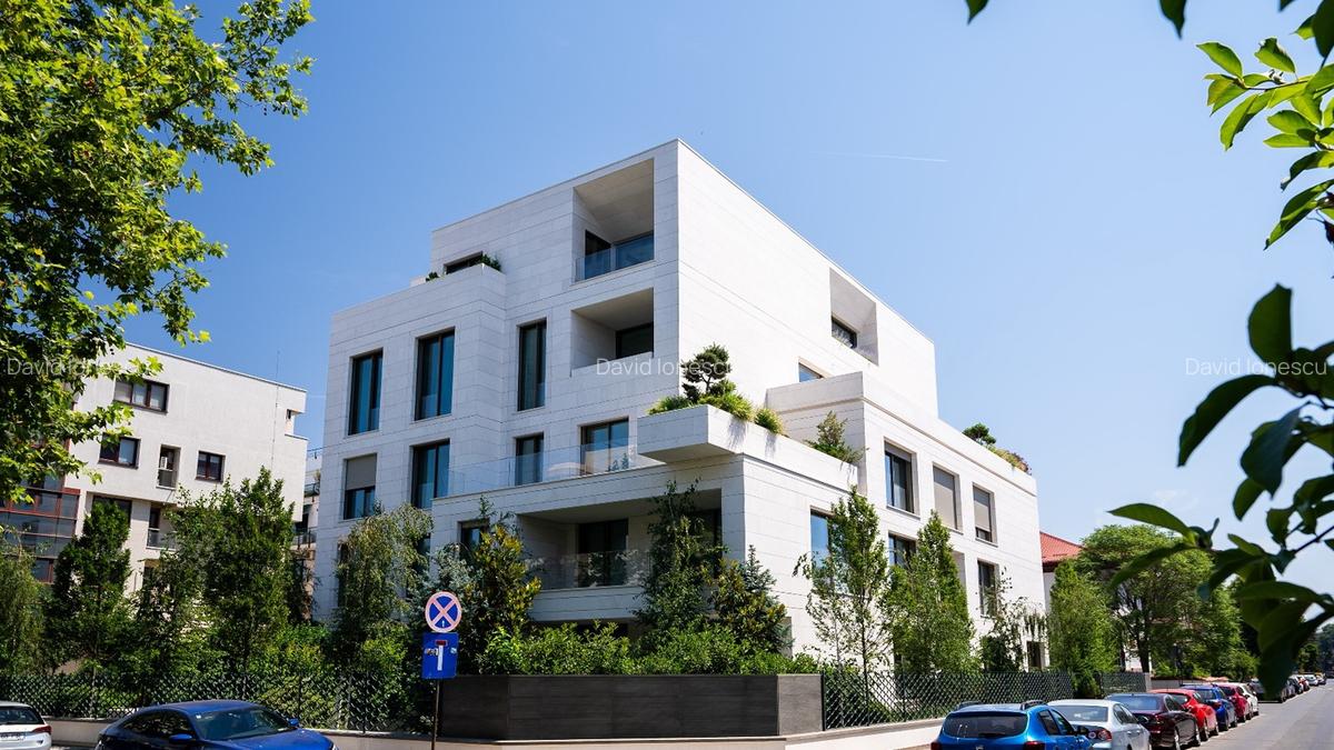 Exquisite living | Brand new luxury apartment for rent in most exclusive area - 2