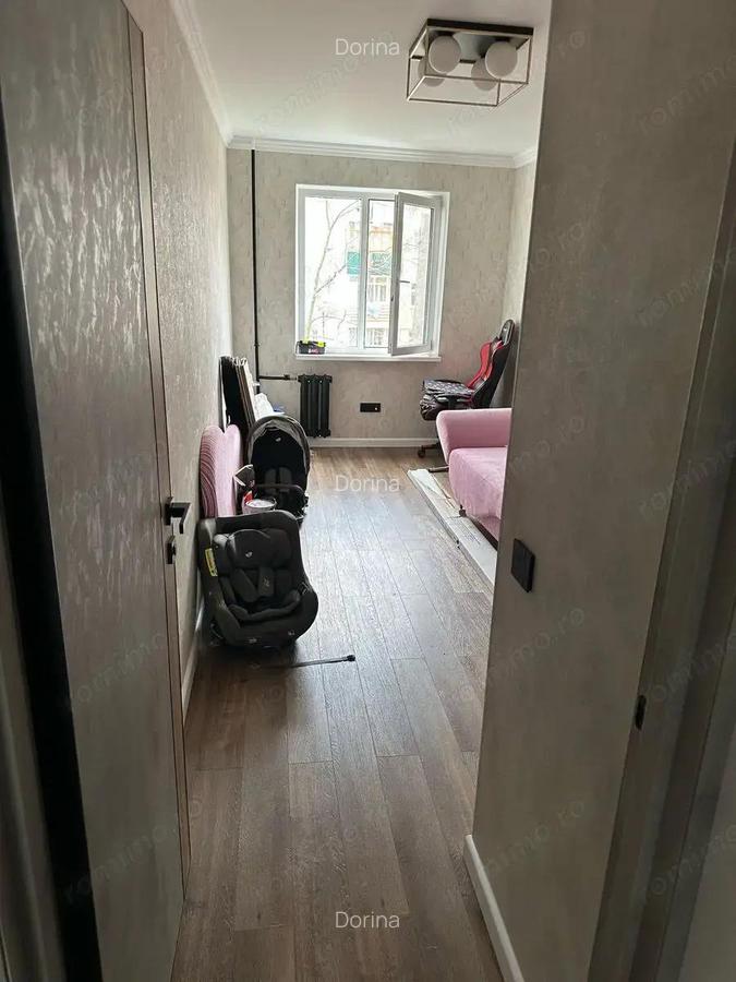 Ofer spre vanzare apartament cu 3 camere in zona brancoveanu - 3 Ofer spre vanzare apartament cu 3 camere in zona brancoveanu - 3