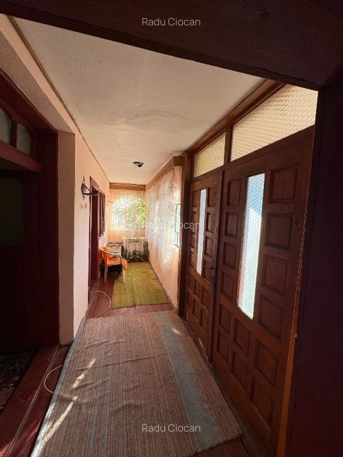 Casa Stil neoromanesc - 2