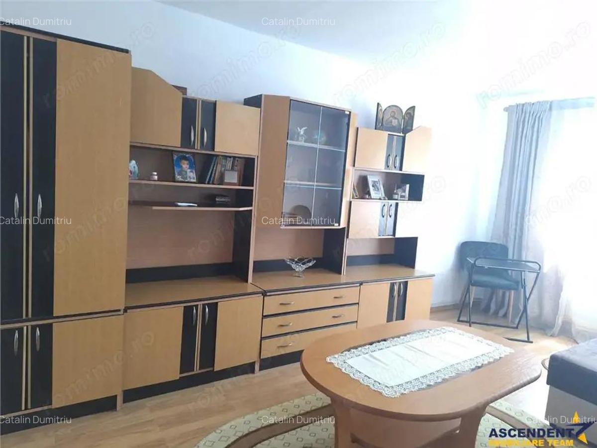 Apartament cu doua camere, decomandat, Zarnesti, Brasov - 6