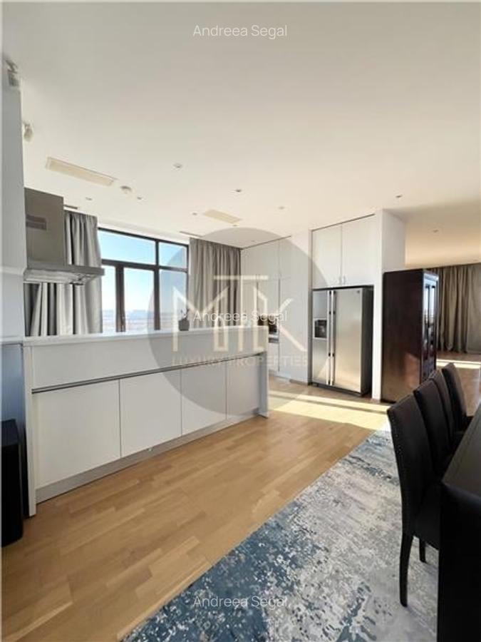 Exclusiv Penthouse mobilat/utilat, 5 camere | Aleea Privighetorilor - 32