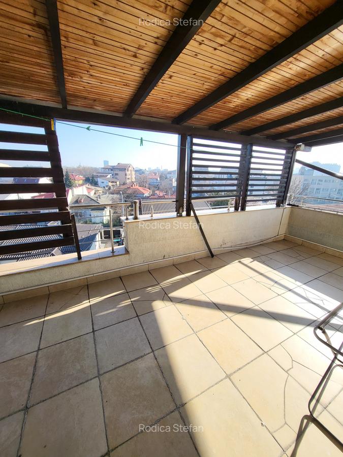 Apartament cu 4 camere în Dămăroaia - 7