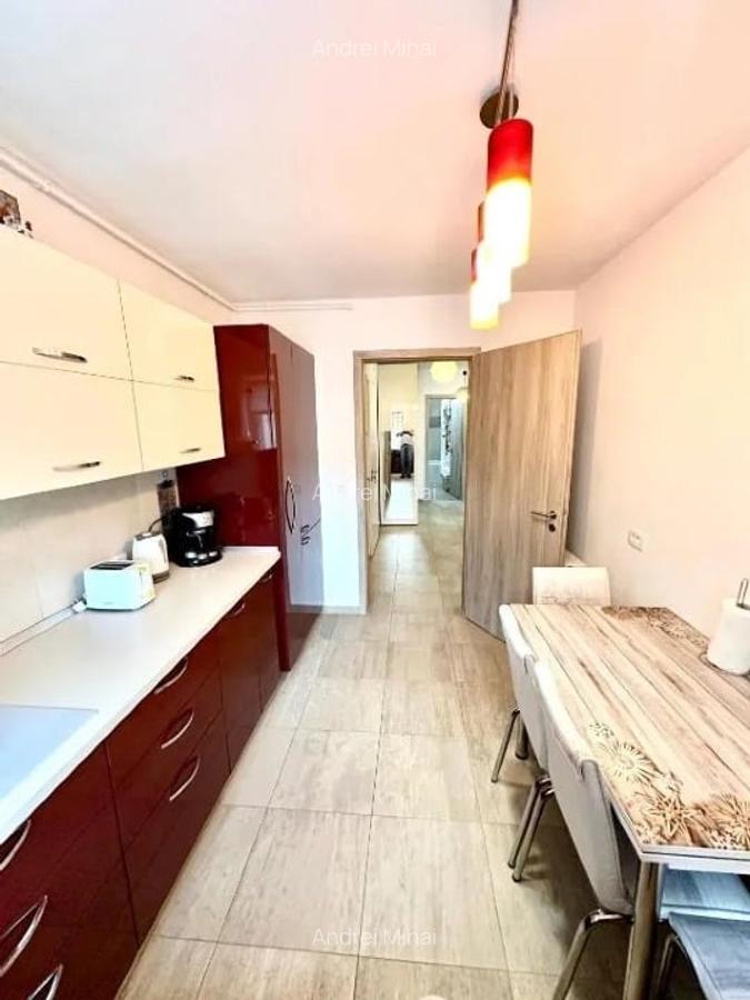 Apartament 3 camere de inchiriat Coresi Avantgarden - 3