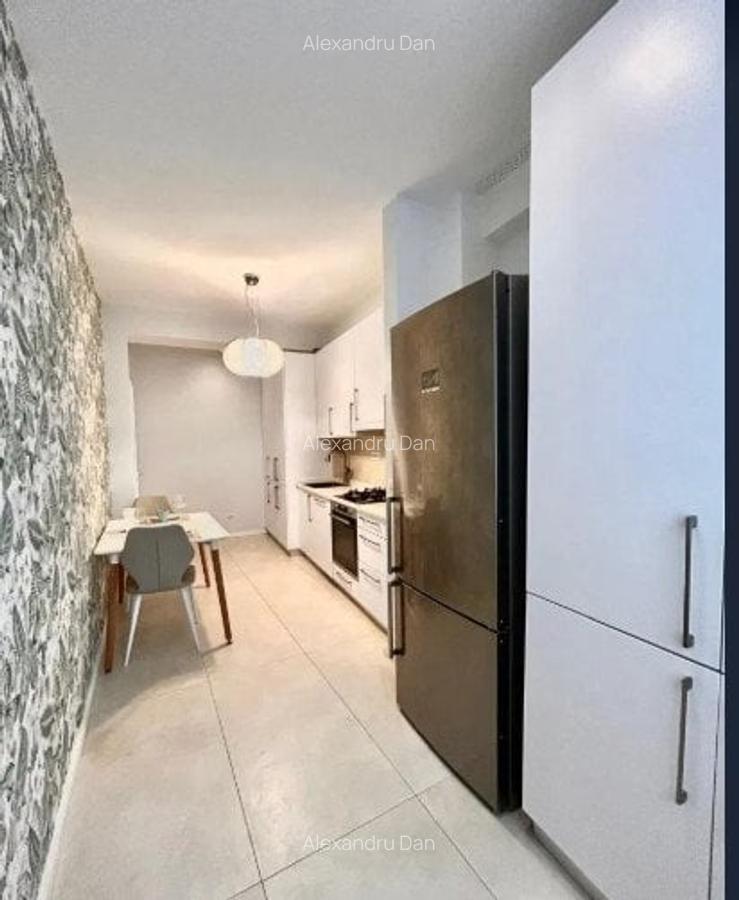 Apartament 3 camere-decomandat-zona 13 Septembrie - 10
