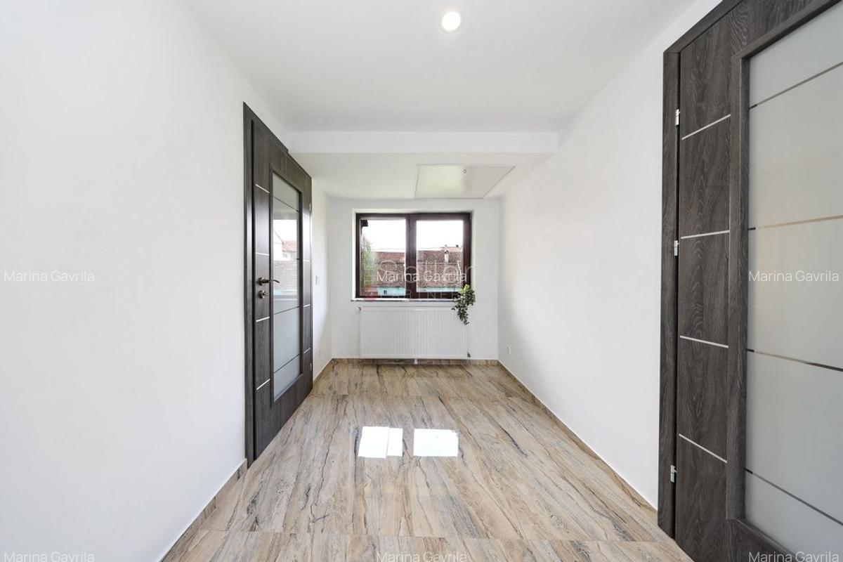 Apartament mobilat utilat si curte proprie - 17